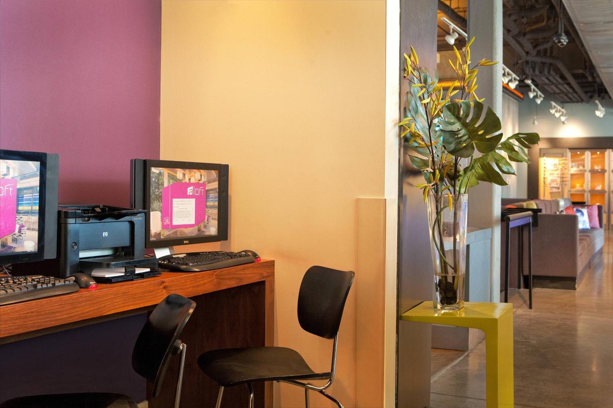 Hotel Aloft Chesapeake Exterior foto